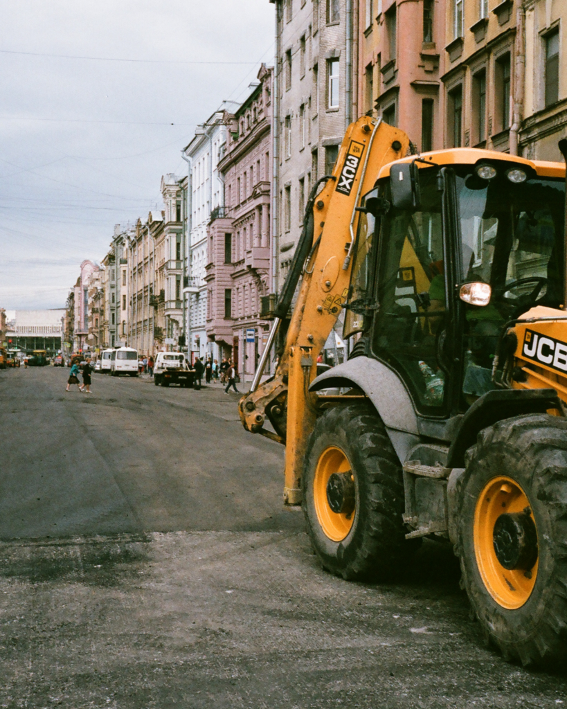 Myra Bau. Ihr Partner für Projekte im Bereich Tiefbau, Pflasterbau, Landschaftsbau und Straßenbau. Myra Bau. Ihr Partner für Projekte im Bereich Tiefbau, Pflasterbau, Landschaftsbau und Straßenbau.